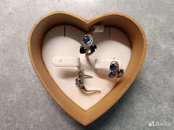 Серебряные серьги + кольцо с сапфирами