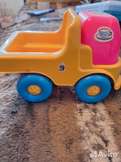 Машинка детская
