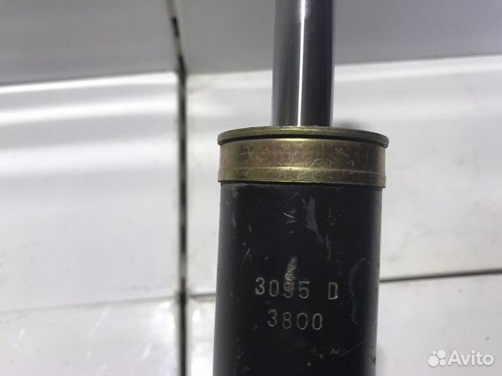 Амортизатор передний Citroen C4