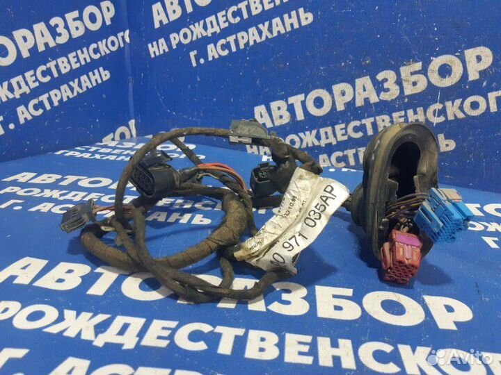 Проводка двери Audi A6C5 седан 2000