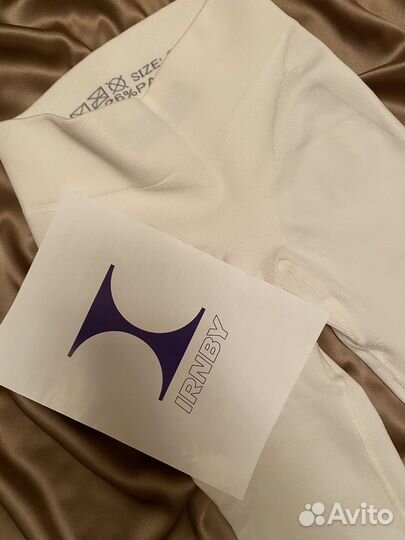 Моделирующие тайтсы irnby