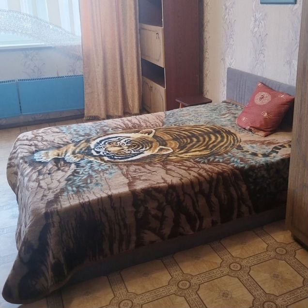 Комната 18 м² в 3-к., 14/14 эт.