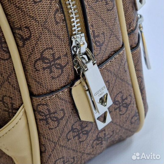 Сумка рюкзак Guess