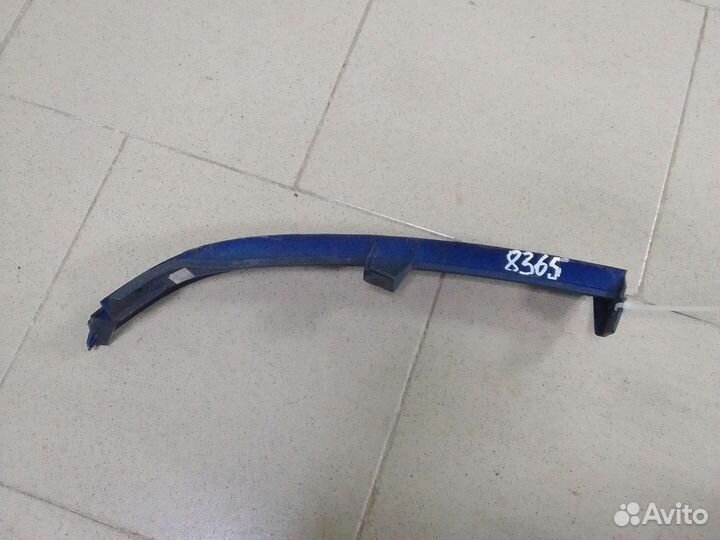 Планка под фару правая Opel Zafira