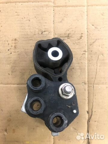 Подушка двигателя задняя Mazda Cx-9 TC 2.5