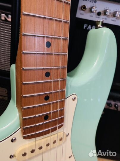 Леворукая Электрогитара (комплект)