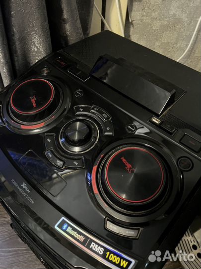 Колонка LG 1000 W