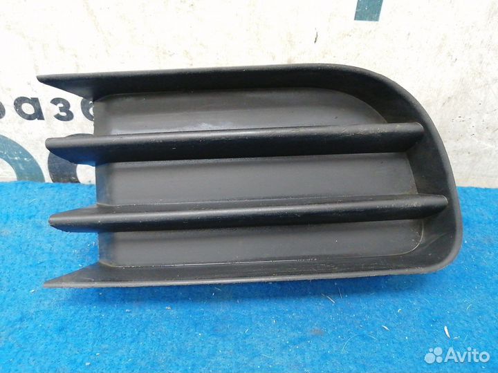 Заглушка птф правая 8200115120 Renault Megane