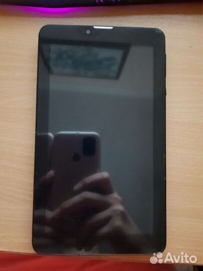 Планшет idzor TAB730