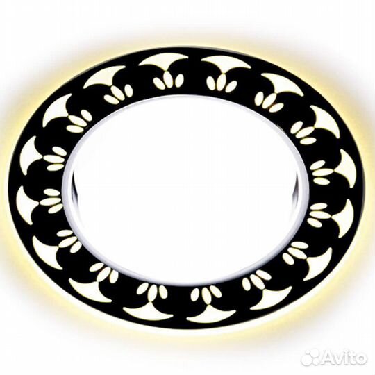 Светильник встраиваемый пластик и металл