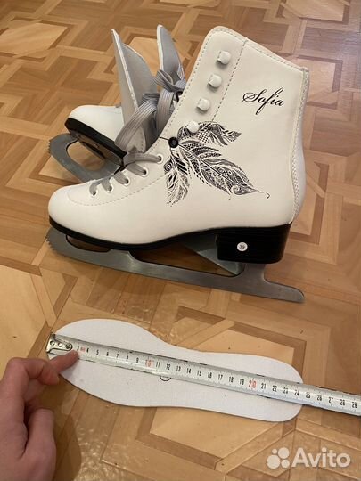 Коньки фигурные Sofia(24,5 см)
