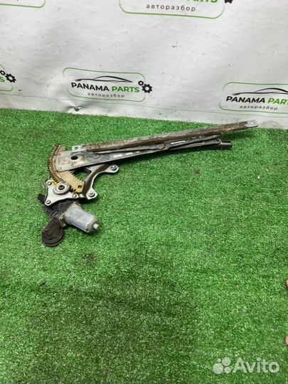 Стеклоподъемный механизм задний правый Nissan Fuga