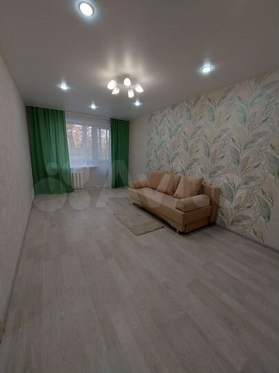 2-к. квартира, 53 м², 1/9 эт.