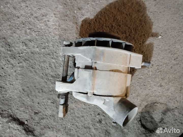 Генератор на ниву 2121