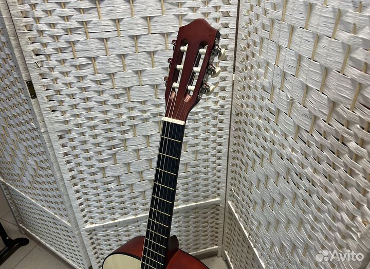 Гитара классическая
