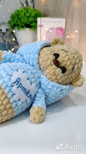 Вязаный мишка (плюшевая игрушка ручной работы)