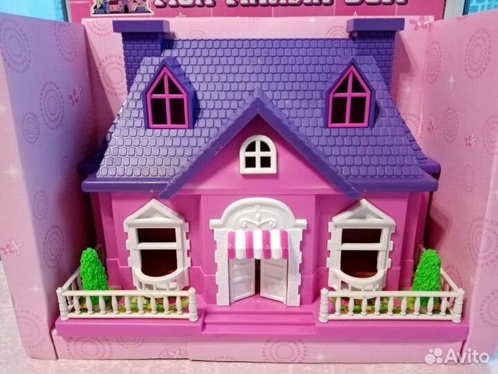 Кукольный дом с мебелью