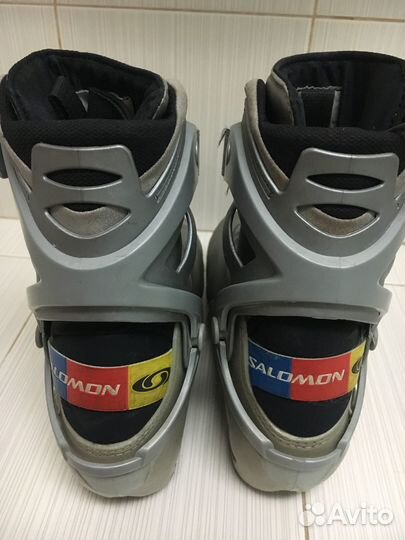 Лыжные ботинки Salomon коньковые + крепления Pilot