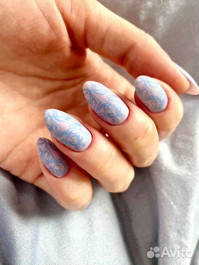 Маникюр и наращивание ногтей