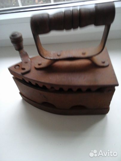 Утюг чугунный старинный
