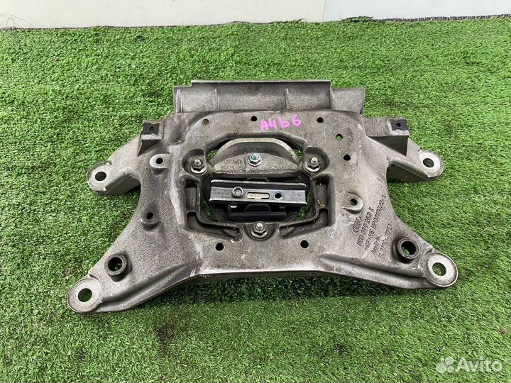 Траверса АКПП Audi A4 B8 8K