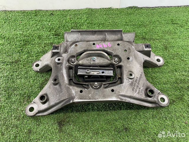 Траверса АКПП Audi A4 B8 8K