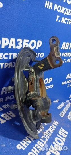 Передний левый поворотный кулак Renault Megane 3