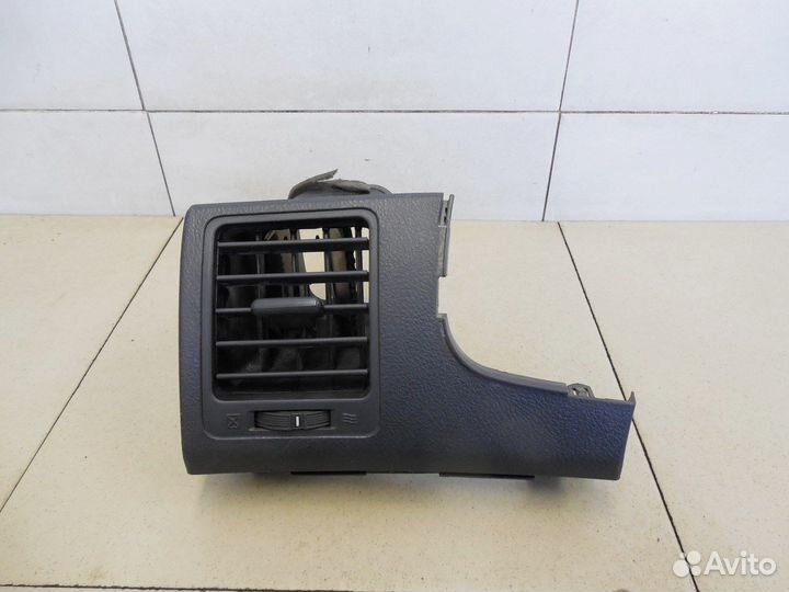 Дефлектор воздушный Corolla E15 2006-2013