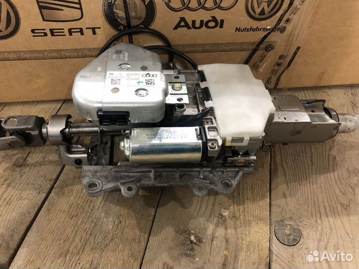 Рулевая колонка на ауди Q7 2014г