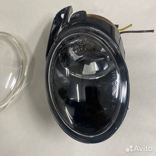 Левая туманка пассат б6 Depo и правое стекло