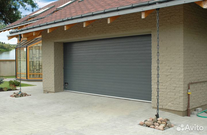 Секционные ворота