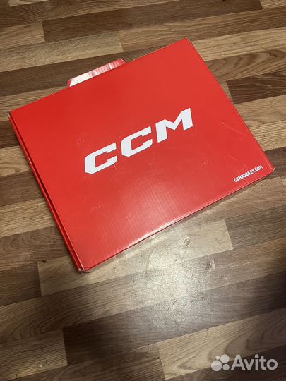 Коньки хоккейные CCM as1