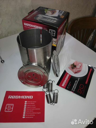 Ветчинница Redmond пресс форма