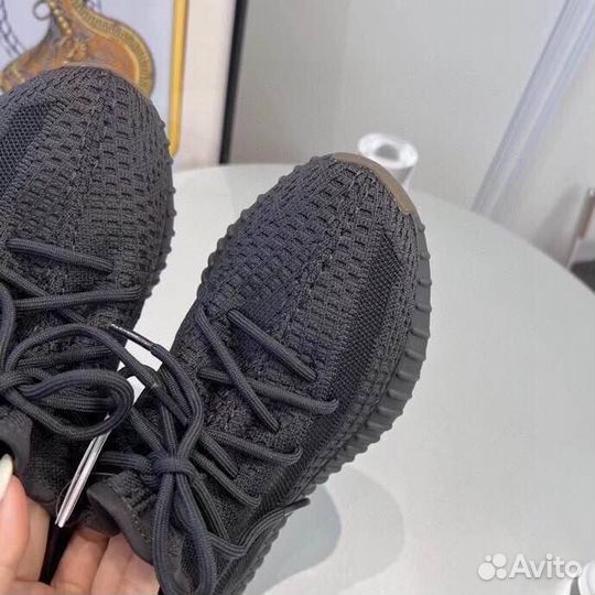 Adidas yeezy boost 350 V2 36,37,38