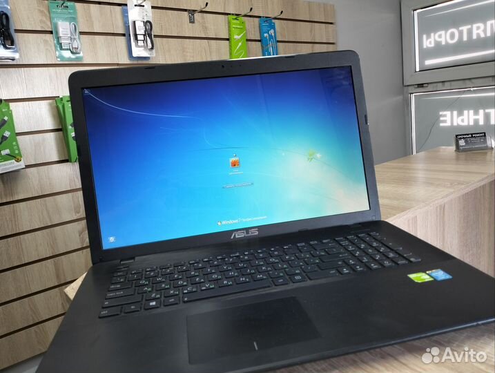 Ноутбук asus