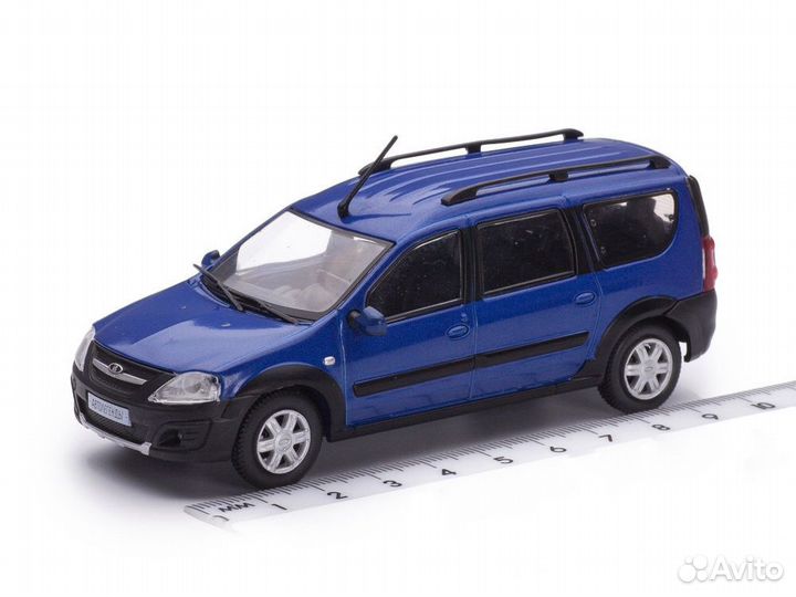 Масштабная модель DeAgostini LADA Largus Cros