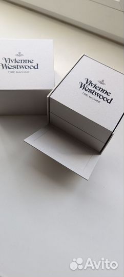 Часы женские Vivienne Westwood