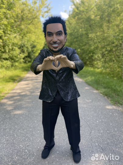 Артур пирожков на праздник (ростовая кукла)