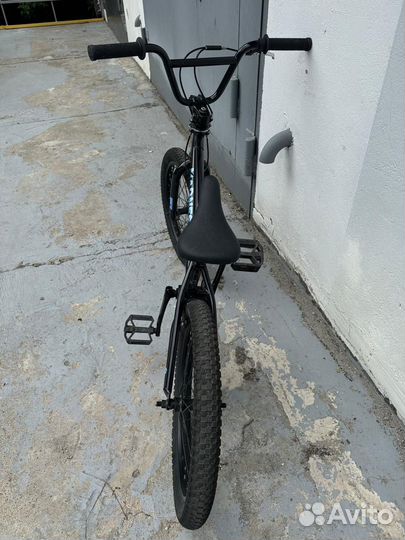 Велосипед трюковой BMX