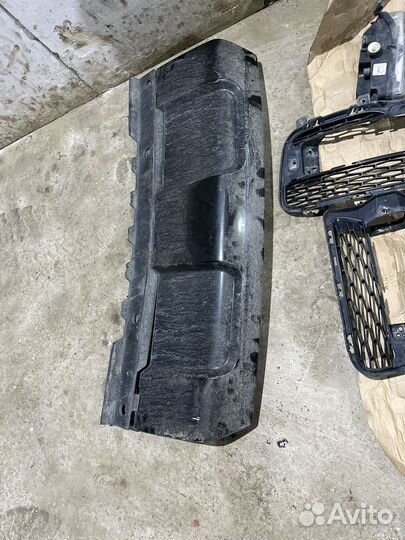 Передный бампер range rover sport