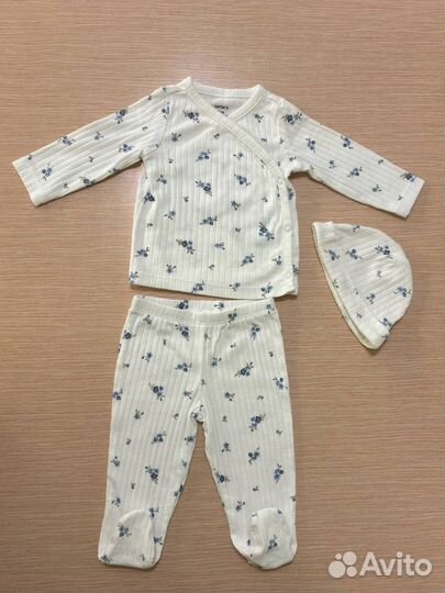 Костом Carter's 6 months (62-68) новый