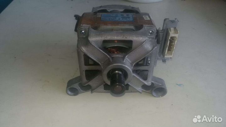 Двигататель стиральной машины