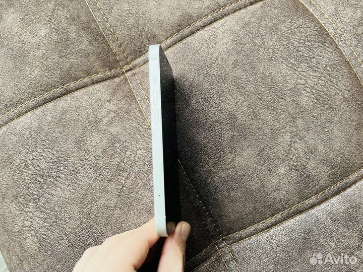 iPhone 13, 256 ГБ