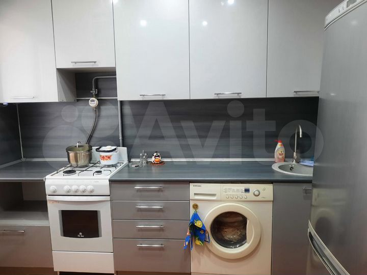 2-к. квартира, 52 м², 6/9 эт.