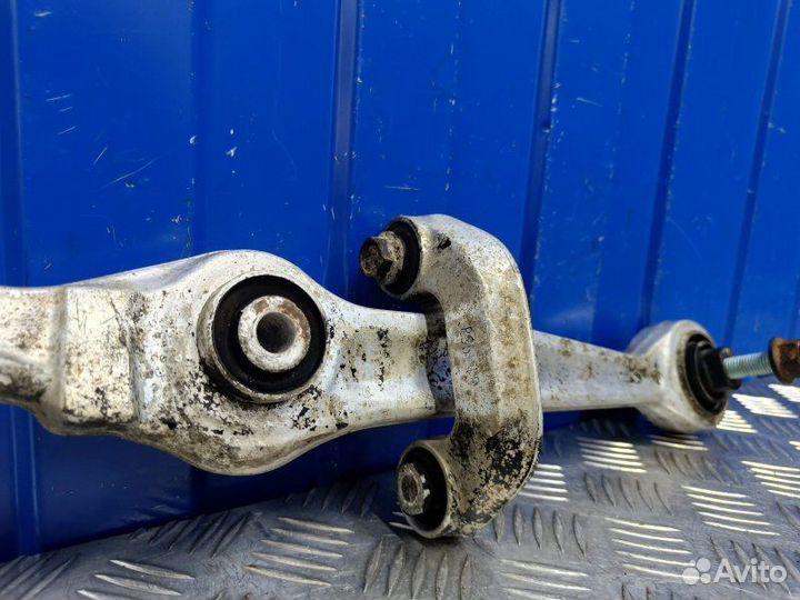 Рычаг передний левый Volkswagen Passat B5 1.6 AHL