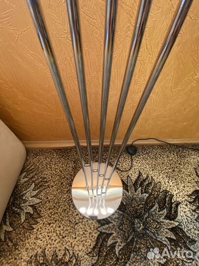 Продам люстру и торшер