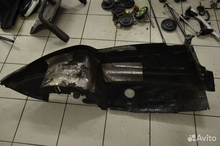 Панель боковая правая Arctic Cat 1000 thundercat