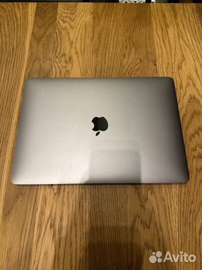 MacBook air 13 m1 16/256gb