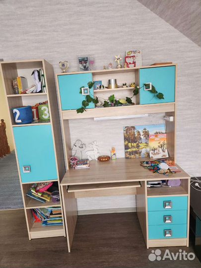 Стол письменный