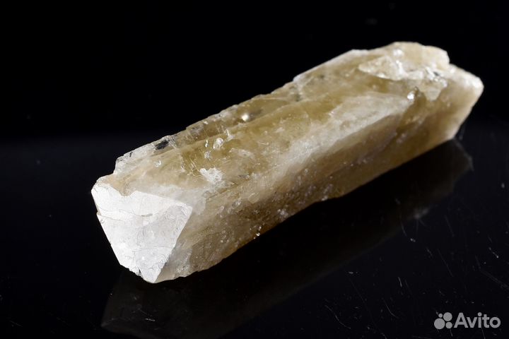 Кристалл. Данбурит. Лот №928